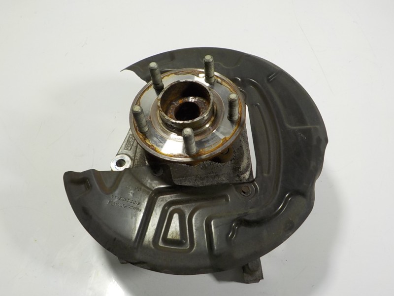 Recambio de mangueta trasera derecha para ford mondeo lim. 1.5 tdci cat referencia OEM IAM 2318383 DG9C5B758A 2236121