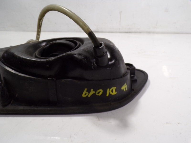 Recambio de tapa combustible para volkswagen golf vii lim. 1.6 tdi dpf referencia OEM IAM 5G0809909GRU  