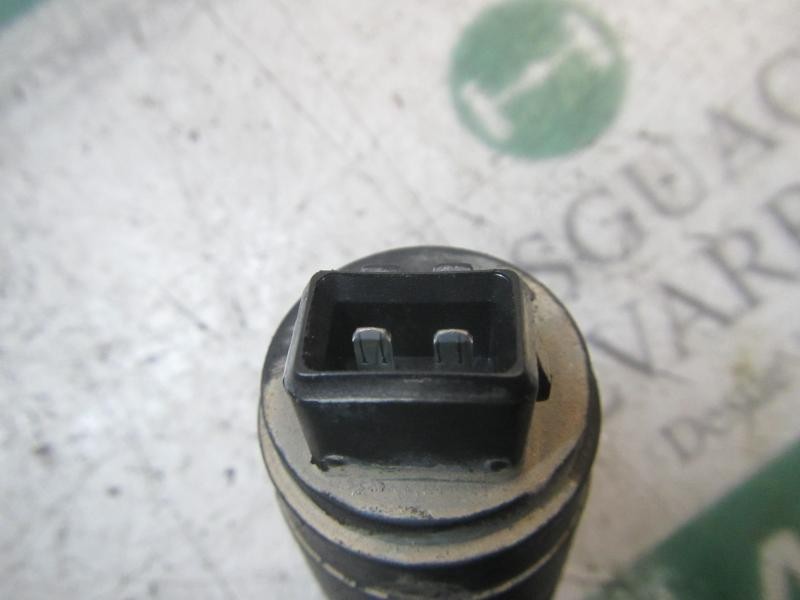 Recambio de bomba limpia para peugeot bipper básico referencia OEM IAM   