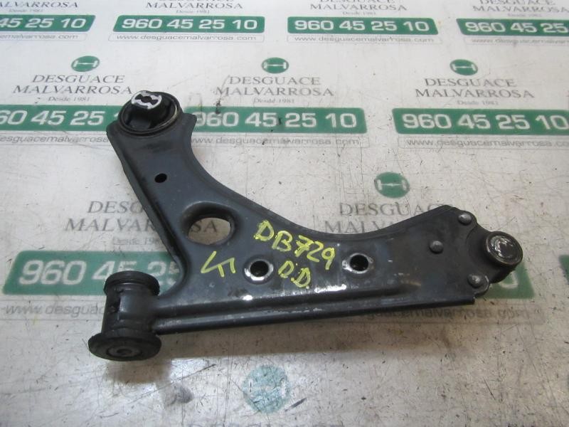 Recambio de brazo suspension inferior delantero derecho para peugeot bipper básico referencia OEM IAM   