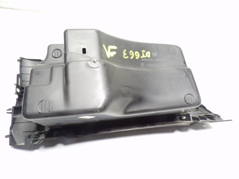 Recambio de guantera para opel corsa e 1.4 referencia OEM IAM 39141454 39013999 