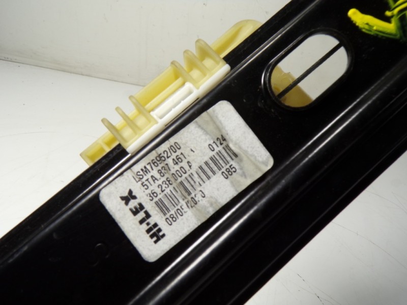 Recambio de elevalunas delantero izquierdo para volkswagen touran (5t1) 2.0 tdi referencia OEM IAM 5TA837461A 5TA837461 