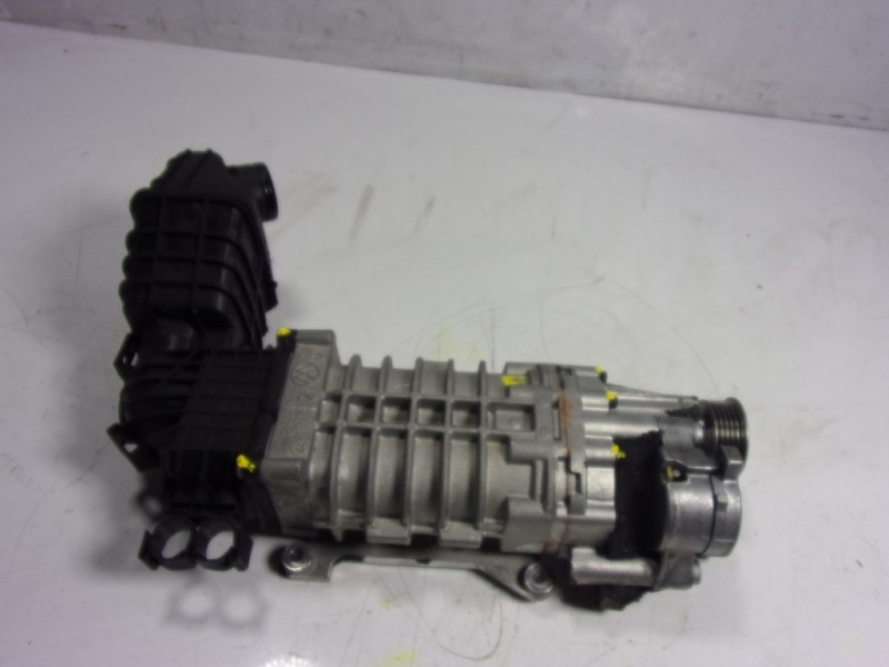 Recambio de compresor volumetrico para volkswagen golf vi (5k1) sport referencia OEM IAM   