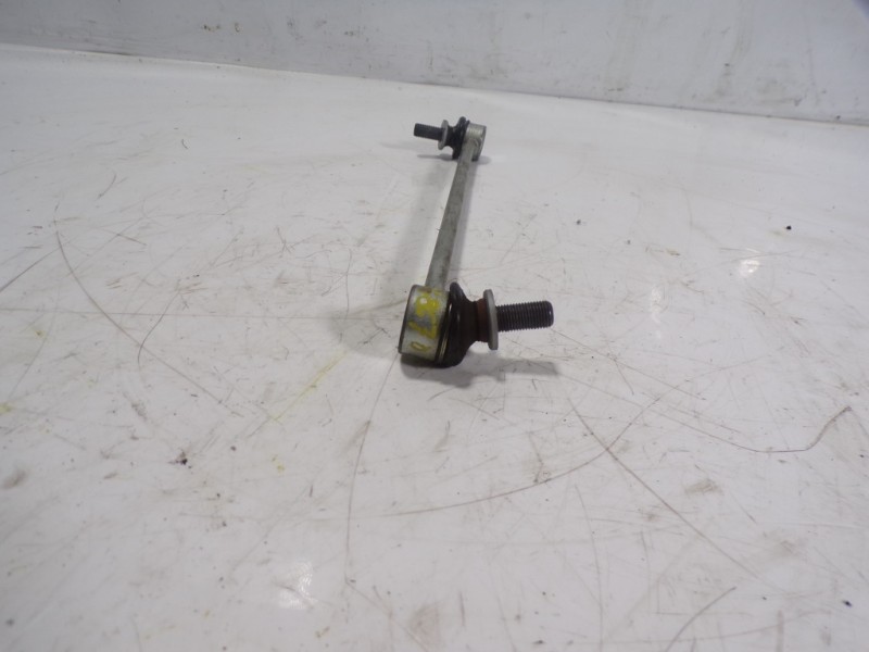 Recambio de tirante delantero derecho para lexus ux (za10) 250h referencia OEM IAM 4882047040  