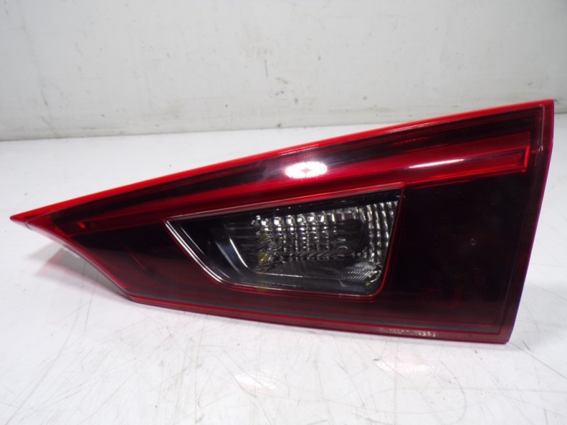 Recambio de piloto trasero derecho interior para mazda 3 lim. () origin referencia OEM IAM   
