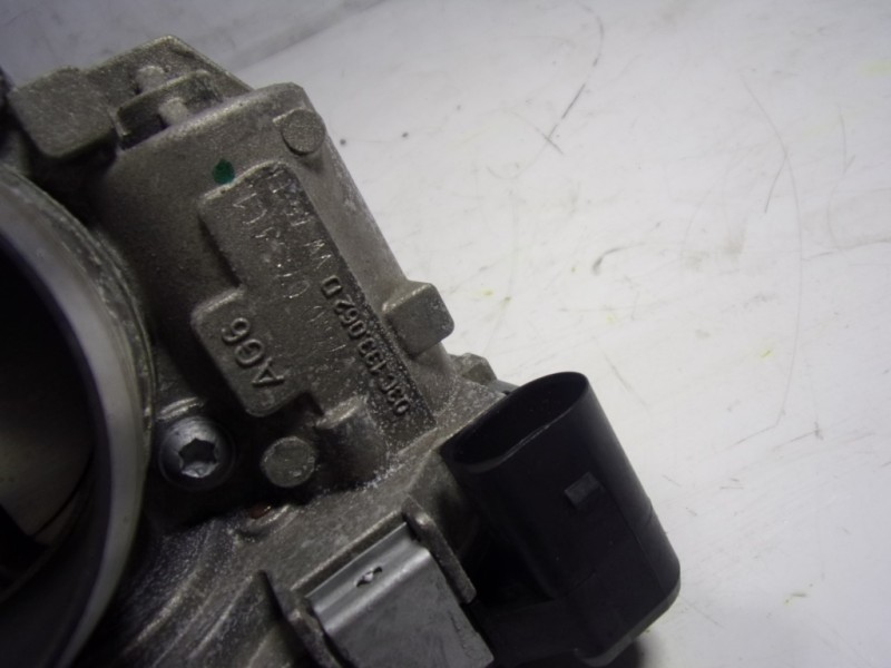 Recambio de caja mariposa para volkswagen golf vi (5k1) sport referencia OEM IAM  03C133062D 