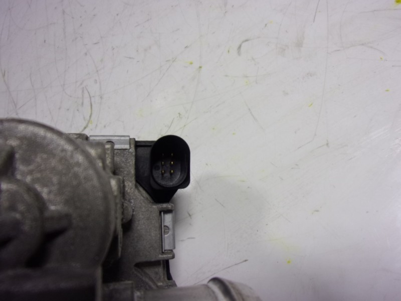 Recambio de caja mariposa para volkswagen golf vi (5k1) sport referencia OEM IAM  03C133062D 