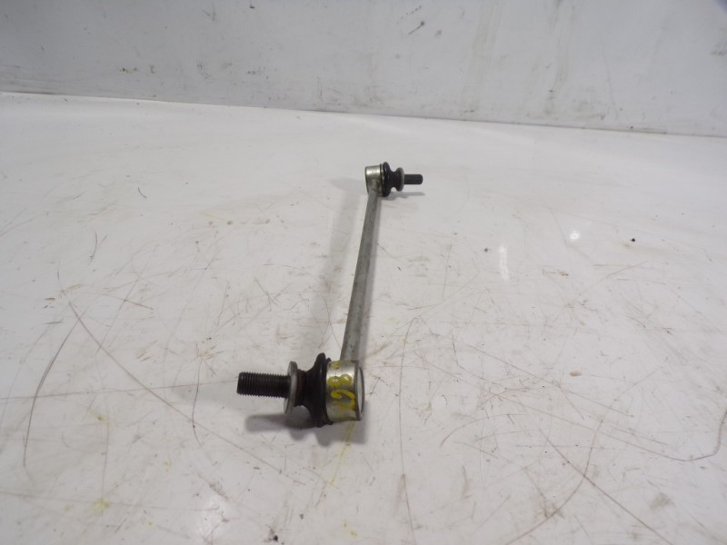 Recambio de tirante delantero izquierdo para lexus ux (za10) 250h referencia OEM IAM 4882047040  