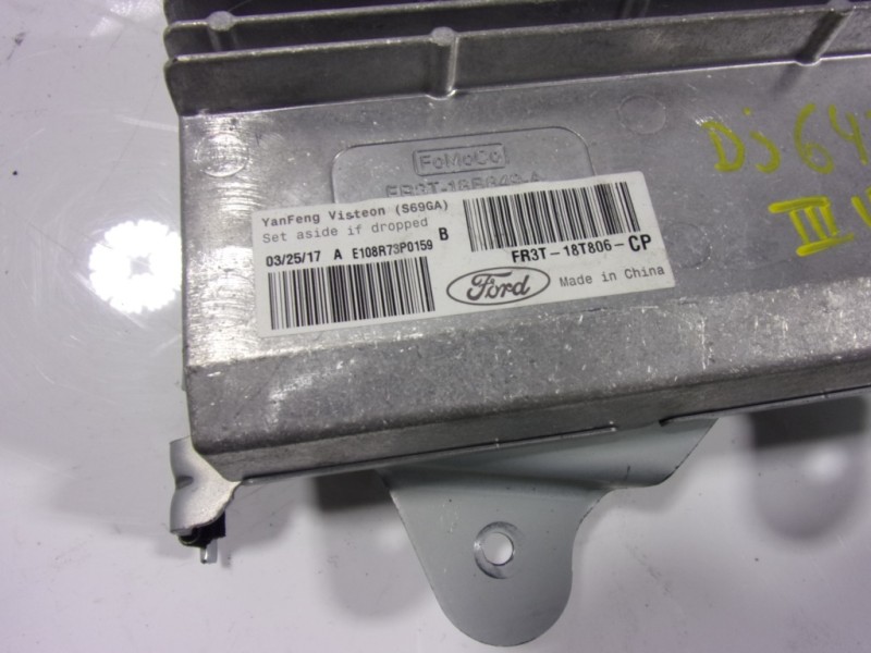 Recambio de modulo electronico para ford mustang 2.3 ecoboost cat referencia OEM IAM 2312516 FR3T18T806CP 