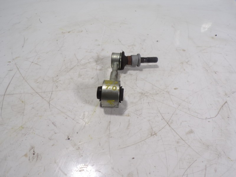 Recambio de tirante trasero derecho para lexus ux (za10) 250h referencia OEM IAM 4883047010  