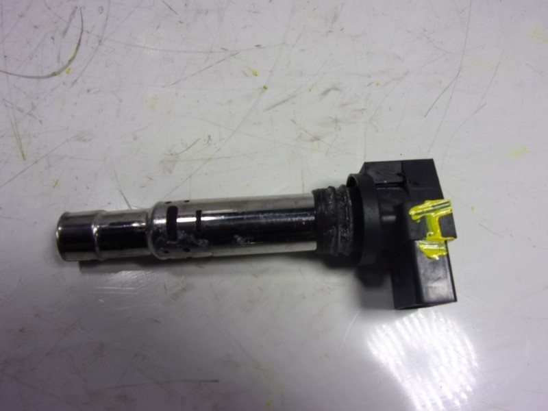 Recambio de bobina para volkswagen golf vi (5k1) sport referencia OEM IAM  036905715 