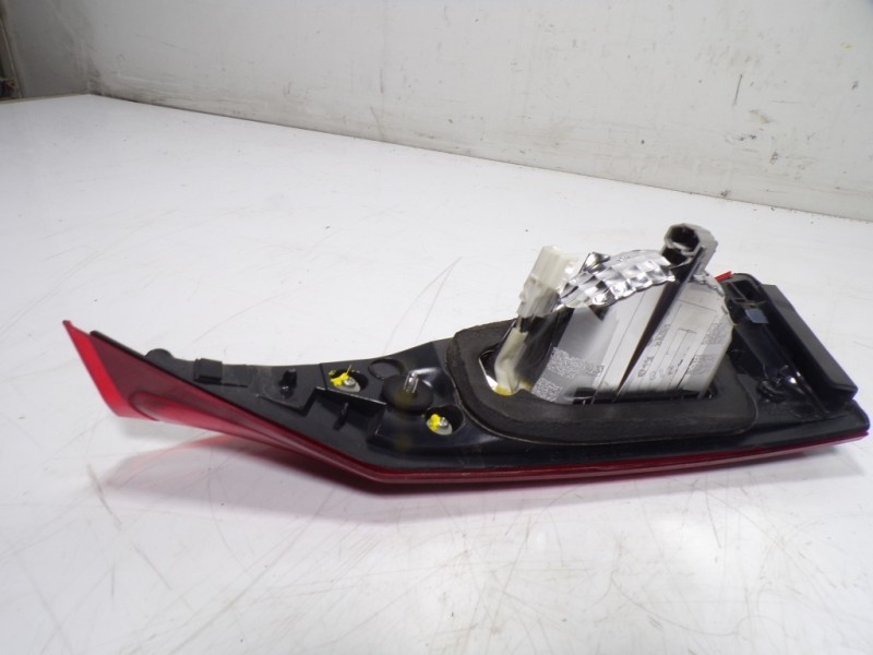 Recambio de piloto trasero izquierdo interior para mazda 3 lim. () origin referencia OEM IAM   