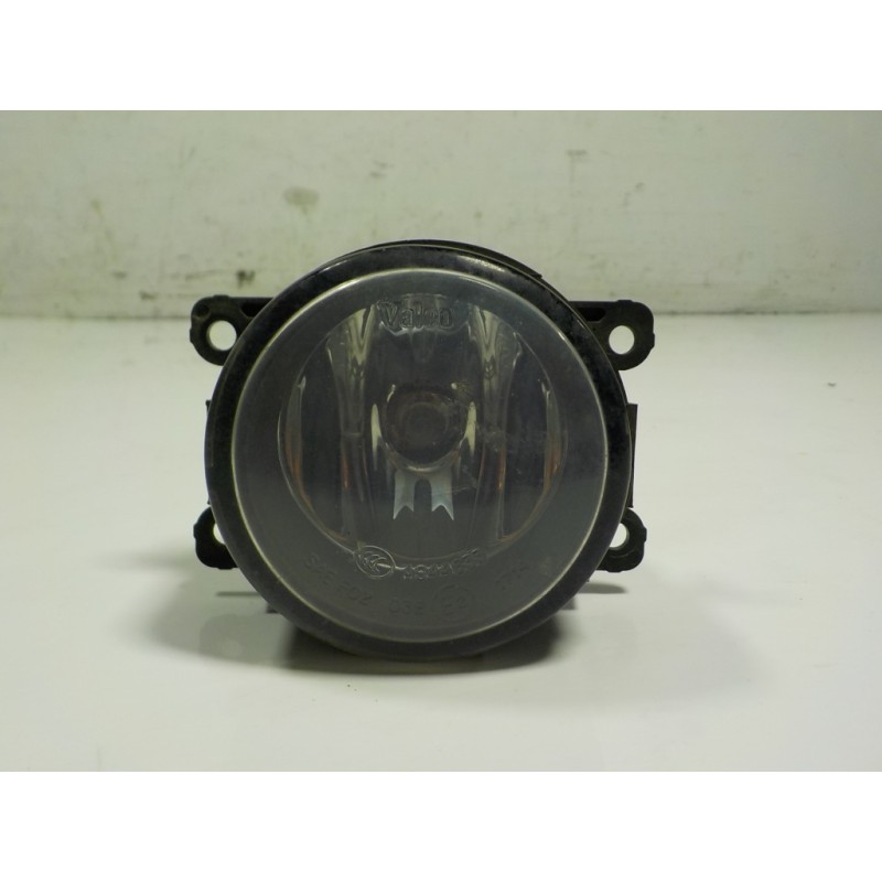 Recambio de faro antiniebla derecho para renault kangoo z.e. referencia OEM IAM 8200074008  