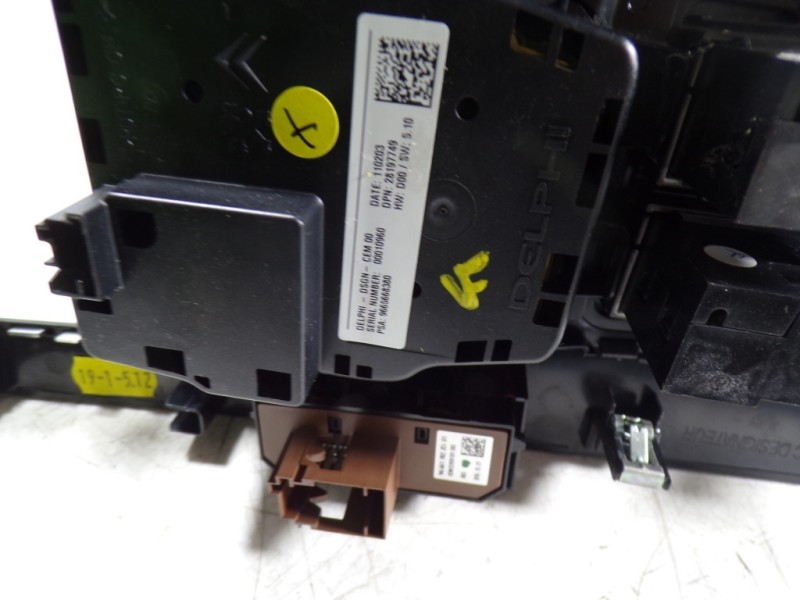 Recambio de mando multifuncion para peugeot 508 gt referencia OEM IAM 6593U1 9665668380 