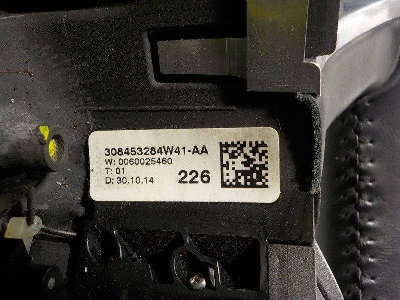 Recambio de volante para land rover evoque 2.2 td4 cat referencia OEM IAM LR047918 EJ323F563FA 308453299W41AA