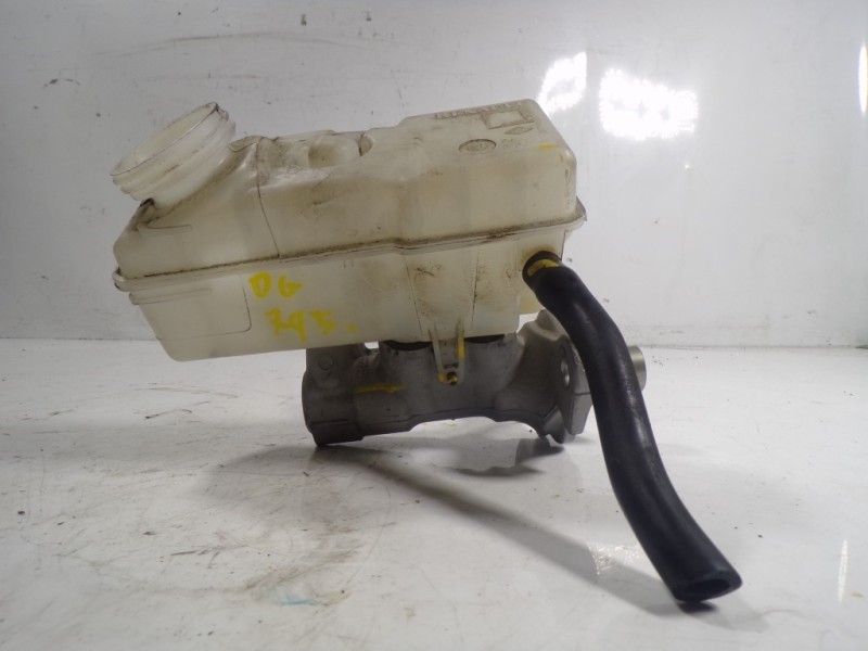 Recambio de bomba freno para dacia sandero 1.5 dci diesel fap cat referencia OEM IAM 460111938R  