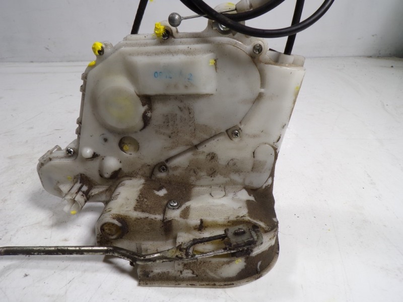 Recambio de cerradura puerta delantera izquierda para honda insight (ze2) comfort referencia OEM IAM 72150TM8G11  