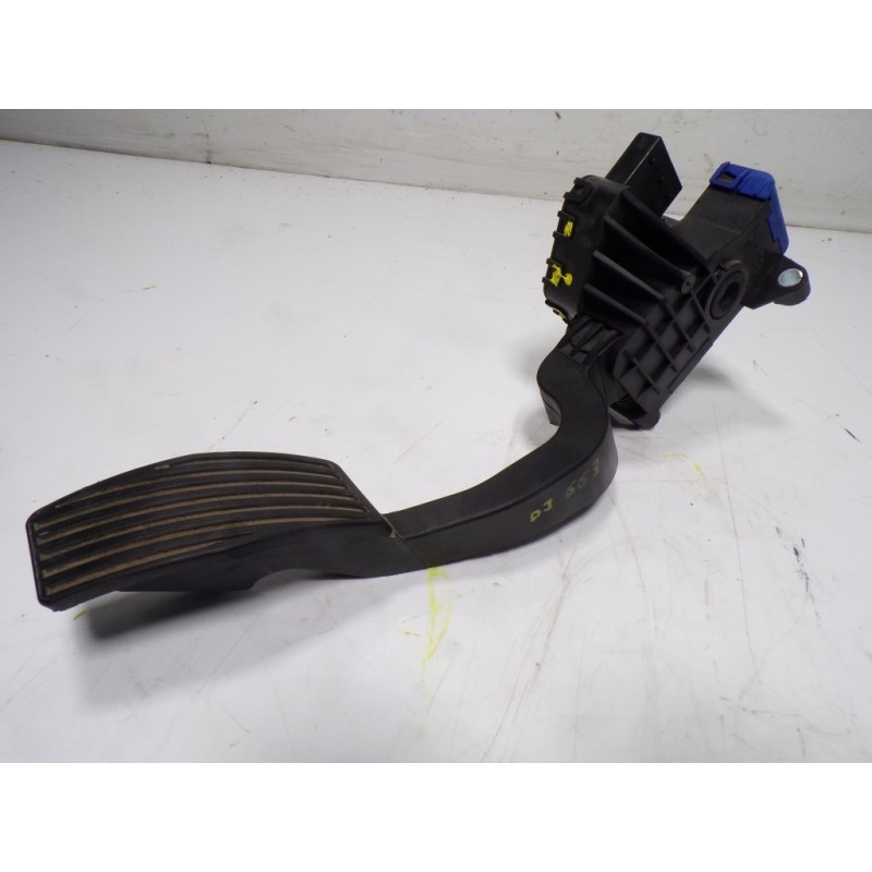 Recambio de potenciometro pedal para opel corsa e 1.4 referencia OEM IAM 13305806 13305806 