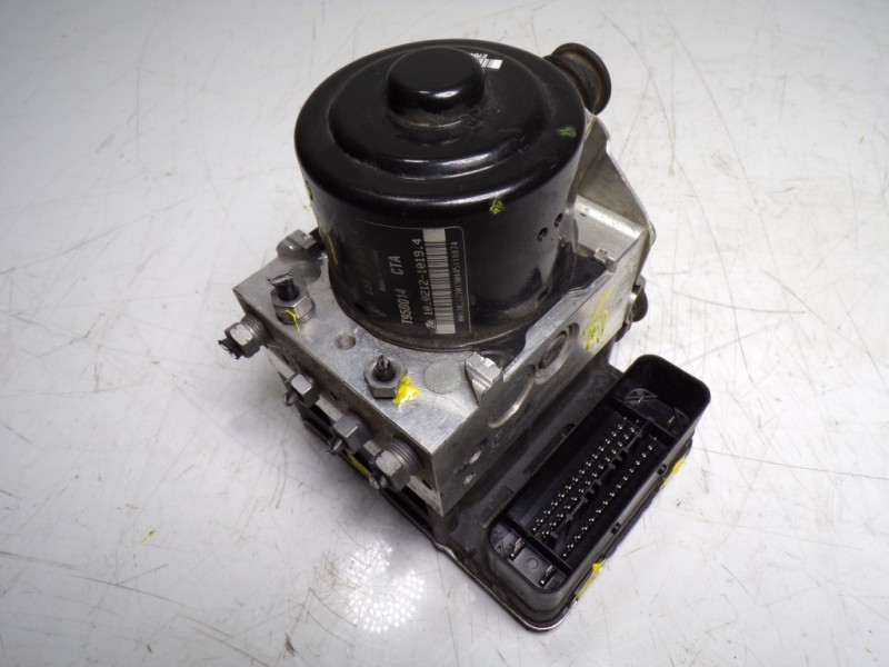 Recambio de abs para porsche macan (typ ) s referencia OEM IAM 95B614517F 95B614517F 