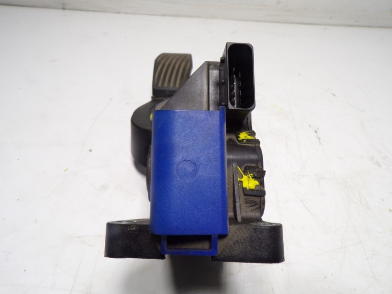 Recambio de potenciometro pedal para opel corsa e 1.4 referencia OEM IAM 13305806 13305806 