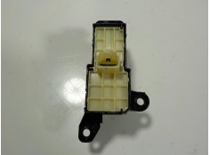 Recambio de palanca freno de mano para toyota yaris cross 1.5 vvti 16 v 55 kw referencia OEM IAM 84390K0010 75P286  2