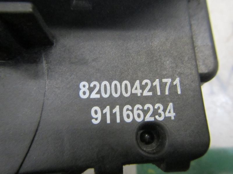 Recambio de cerradura puerta delantera derecha para nissan primastar (x..) 2.0 dci diesel referencia OEM IAM   