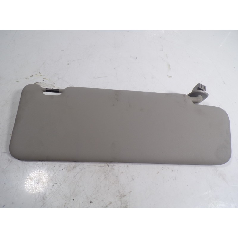 Recambio de parasol izquierdo para dacia sandero 1.5 dci diesel fap cat referencia OEM IAM 964012342R  