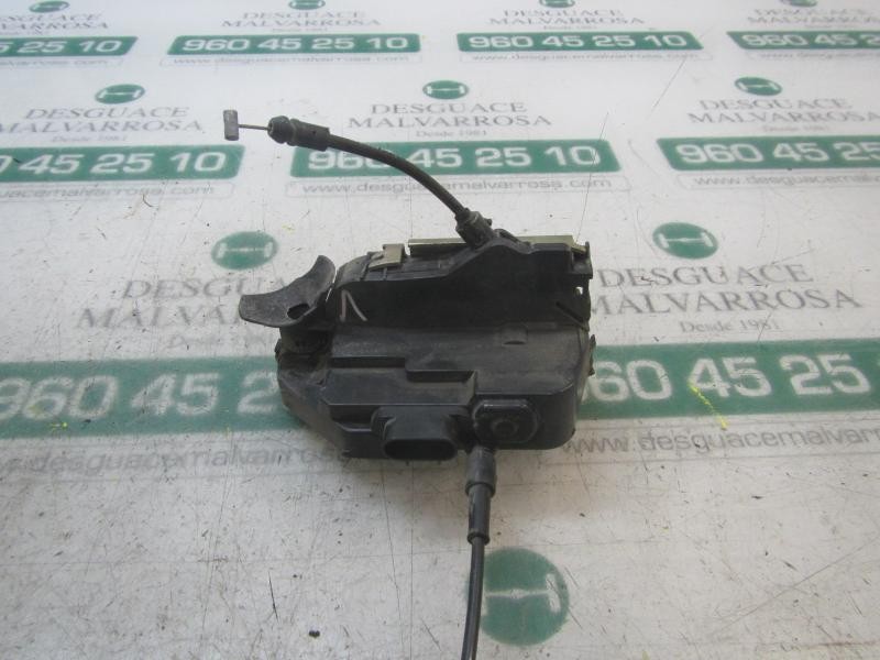 Recambio de cerradura puerta delantera izquierda para renault megane ii berlina 3p 1.4 16v referencia OEM IAM   