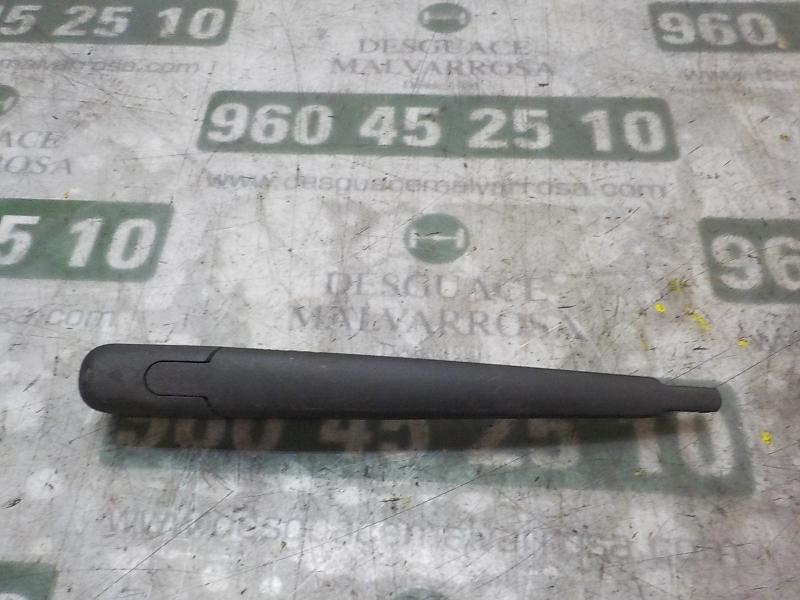 Recambio de brazo limpia trasero para kia pro_ceed crdi referencia OEM IAM 988501H000  