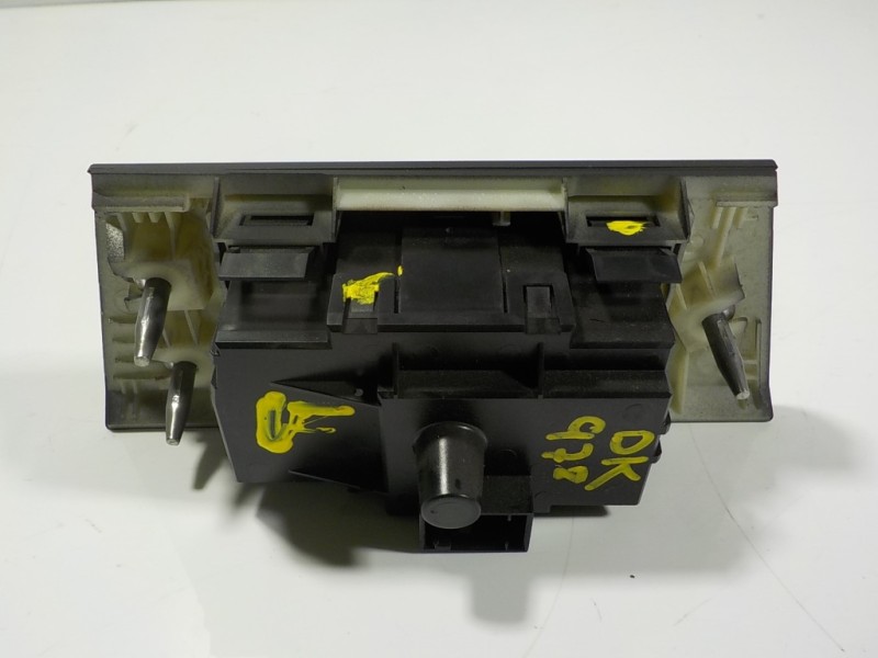 Recambio de mando luces para bmw serie 3 touring (e91) 2.0 turbodiesel cat referencia OEM IAM 61316932796 6932796 