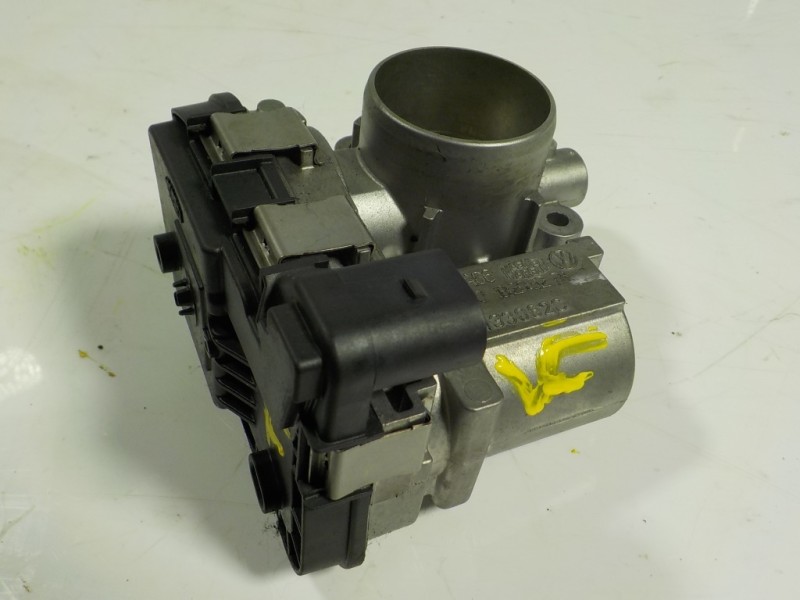 Recambio de caja mariposa para audi a1 sportback (gba) 1.0 tfsi referencia OEM IAM  04C133062C 