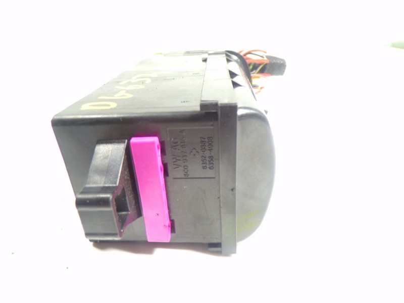 Recambio de caja reles / fusibles para skoda fabia 1.0 mpi referencia OEM IAM  6C0937615A 