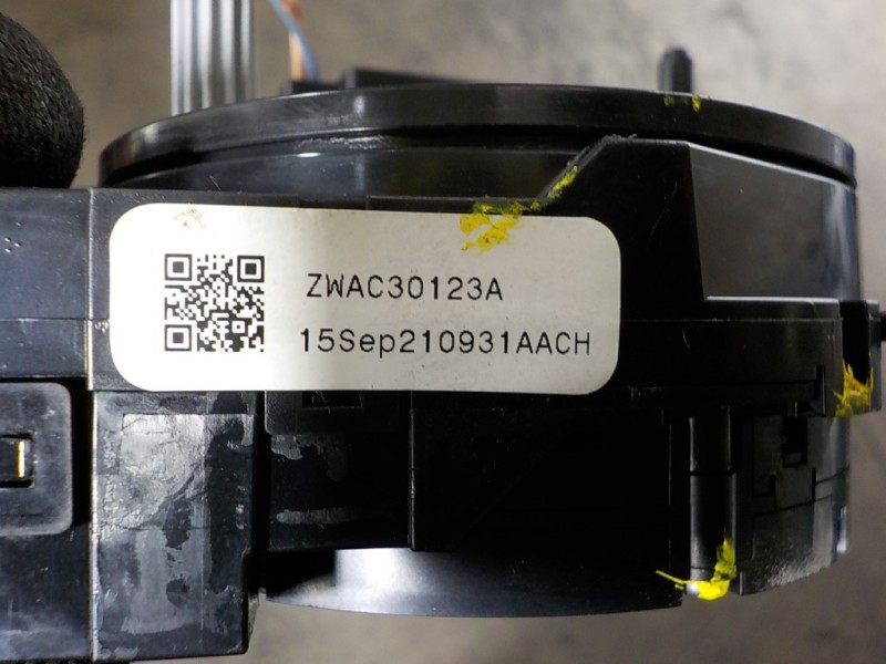 Recambio de anillo airbag para ford focus lim. 1.0 ecoboost cat referencia OEM IAM 1881389 ZWAC530123A 