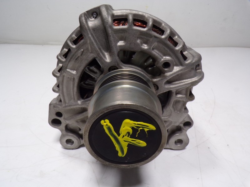 Recambio de alternador para volkswagen t-cross 1.0 tsi referencia OEM IAM 05E903027B 05E903027B 