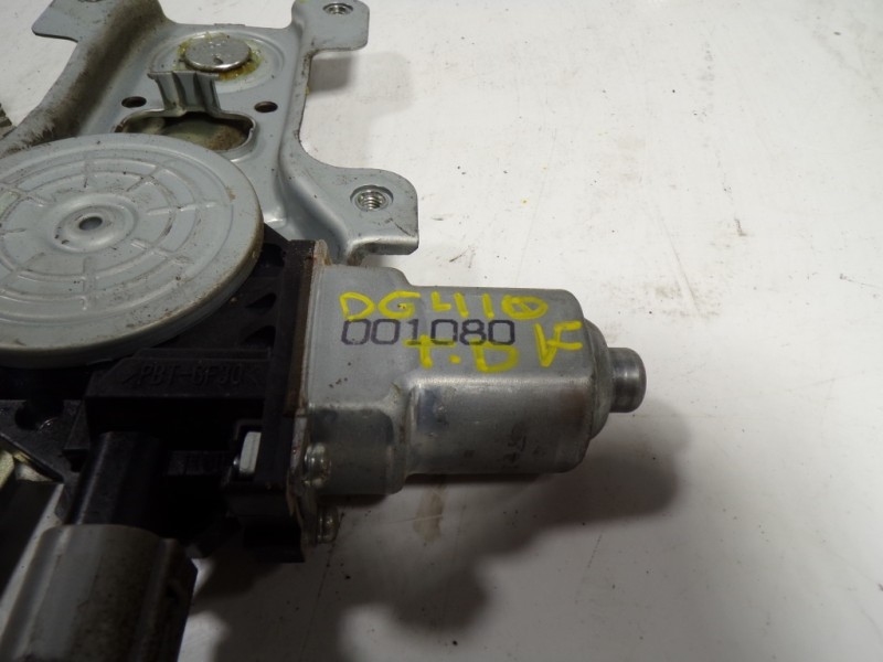 Recambio de elevalunas trasero derecho para honda insight (ze2) comfort referencia OEM IAM 72711TM8003 001080 