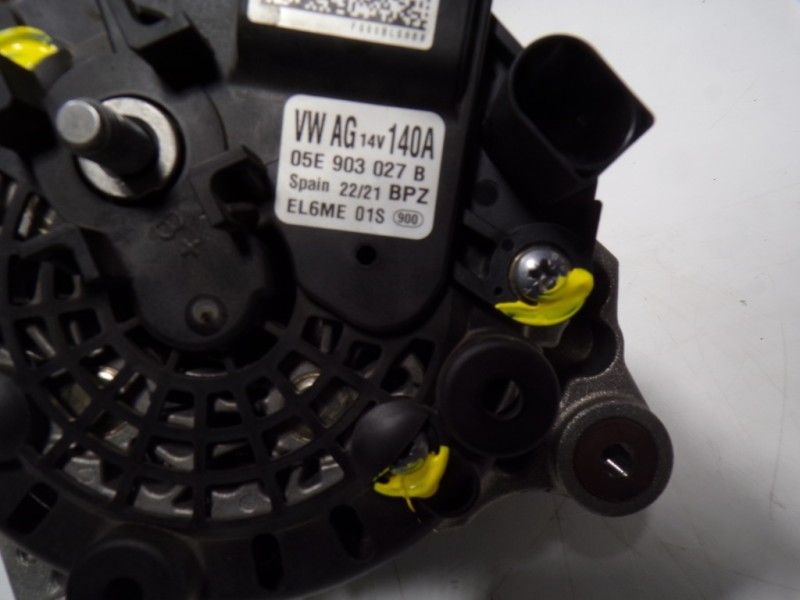Recambio de alternador para volkswagen t-cross 1.0 tsi referencia OEM IAM 05E903027B 05E903027B 