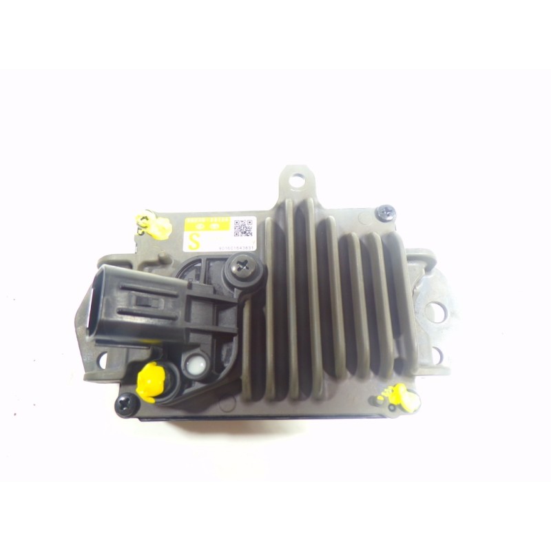 Recambio de modulo electronico para toyota rav4 hybrid fwd referencia OEM IAM 8821033120 8821033120 2301008016