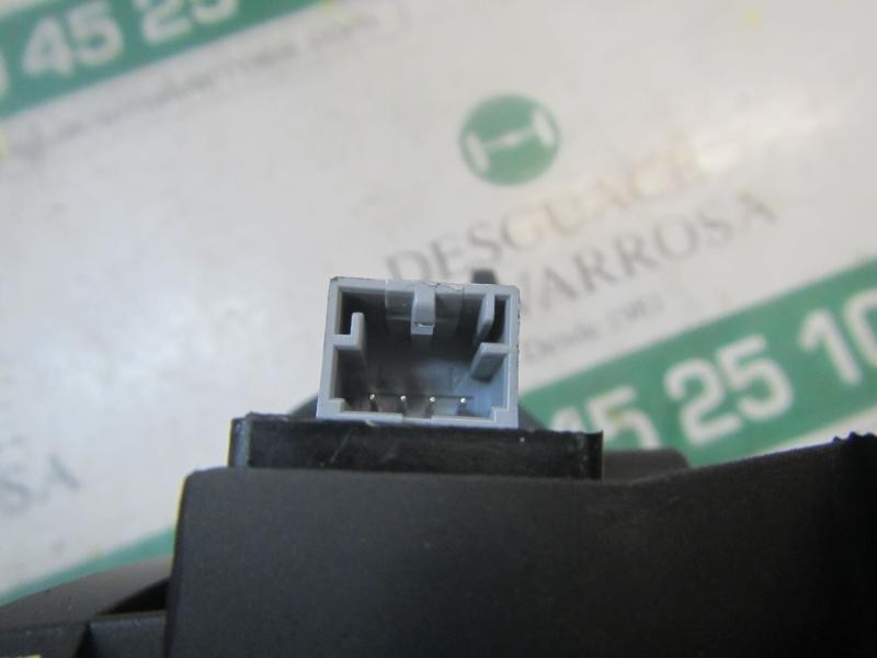 Recambio de mando elevalunas trasero izquierdo para seat exeo st (3r5)(2009>) reference referencia OEM IAM 8E0959855A5PR 8E09598