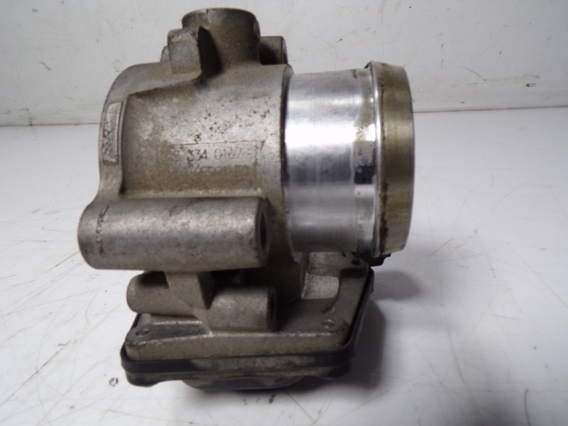 Recambio de caja mariposa para ford focus lim. 1.0 ecoboost cat referencia OEM IAM 2168321 CM5Q9F991FC 