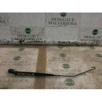 BRAZO LIMPIA DELANTERO DERECHO 