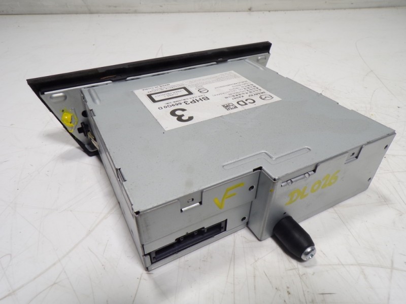 Recambio de sistema audio / radio cd para mazda 3 lim. () origin referencia OEM IAM  BHP3669G0D 