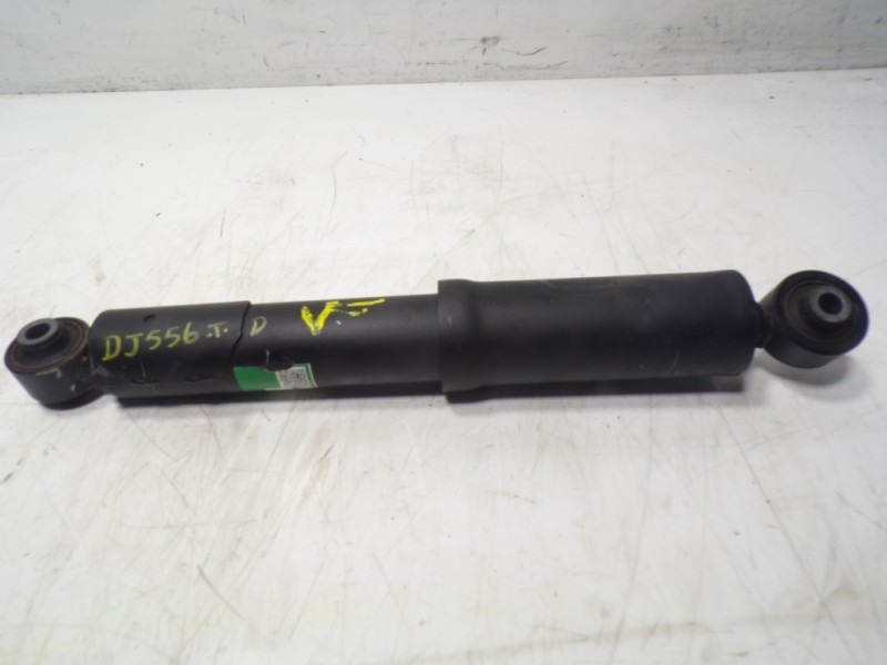 Recambio de amortiguador trasero derecho para lexus nx 300h 2wd referencia OEM IAM 4853078050 4853078050 