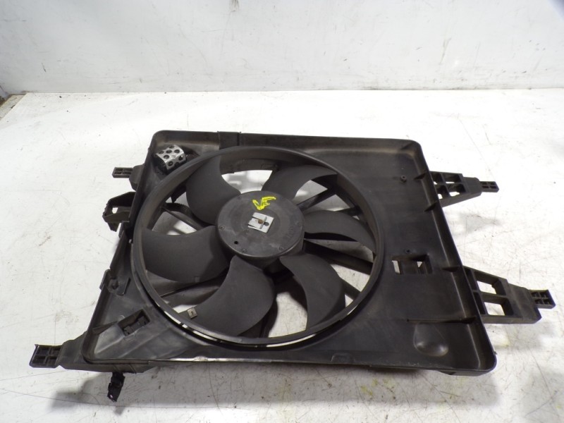 Recambio de electroventilador para renault kangoo 1.5 dci diesel fap referencia OEM IAM 7701071862  