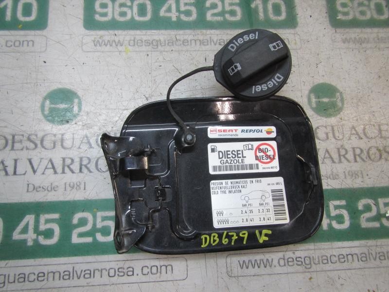 Recambio de tapa combustible para seat exeo st (3r5)(2009>) reference referencia OEM IAM 8E0809905E  