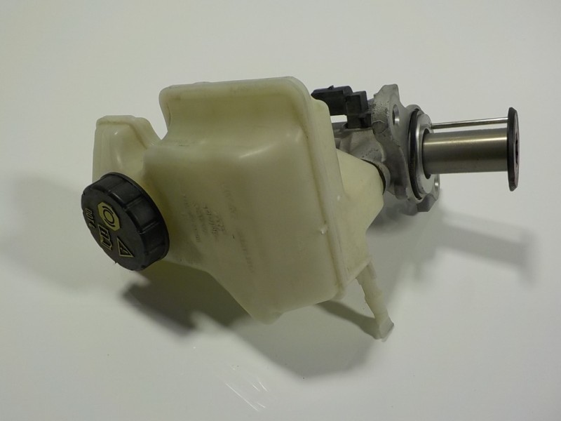 Recambio de bomba freno para volkswagen t-cross 1.0 tsi referencia OEM IAM 5Q1614019ACREP 2Q1611301A 