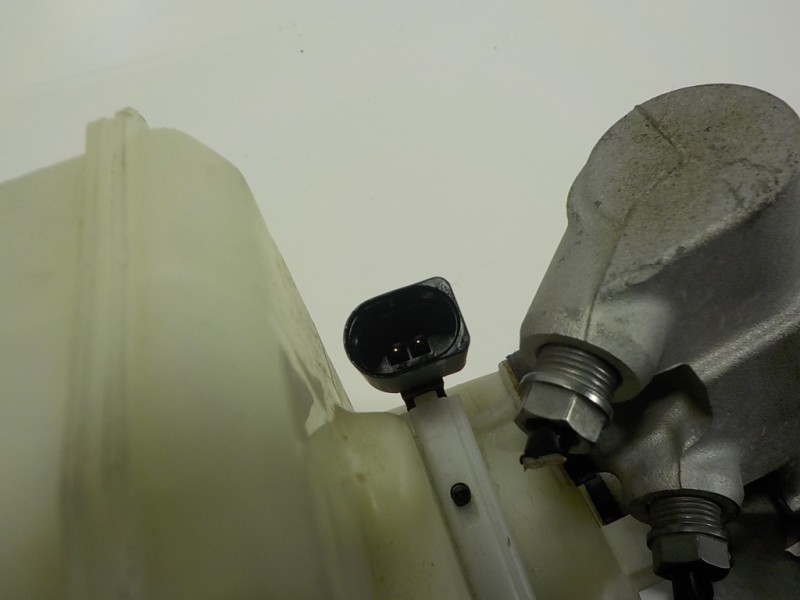 Recambio de bomba freno para volkswagen t-cross 1.0 tsi referencia OEM IAM 5Q1614019ACREP 2Q1611301A 