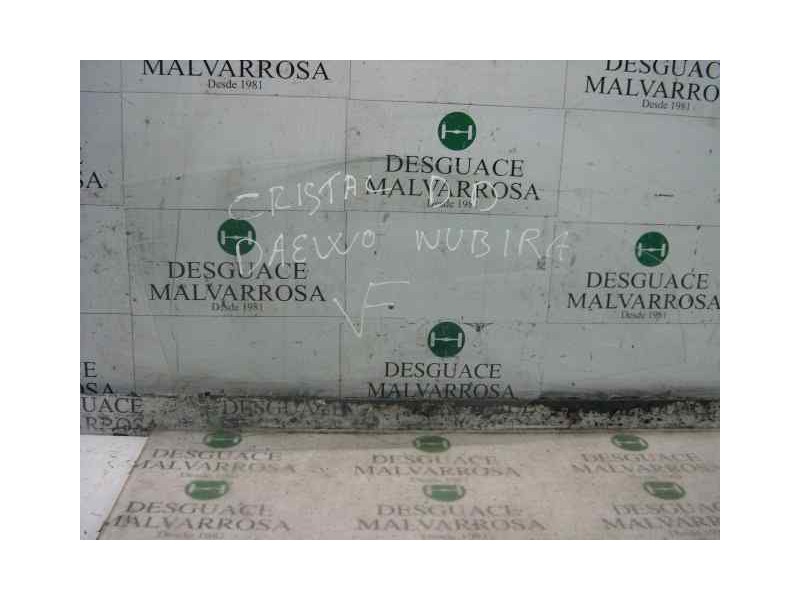 Recambio de cristal puerta delantero derecho para daewoo nubira berlina 1.6 cat referencia OEM IAM   