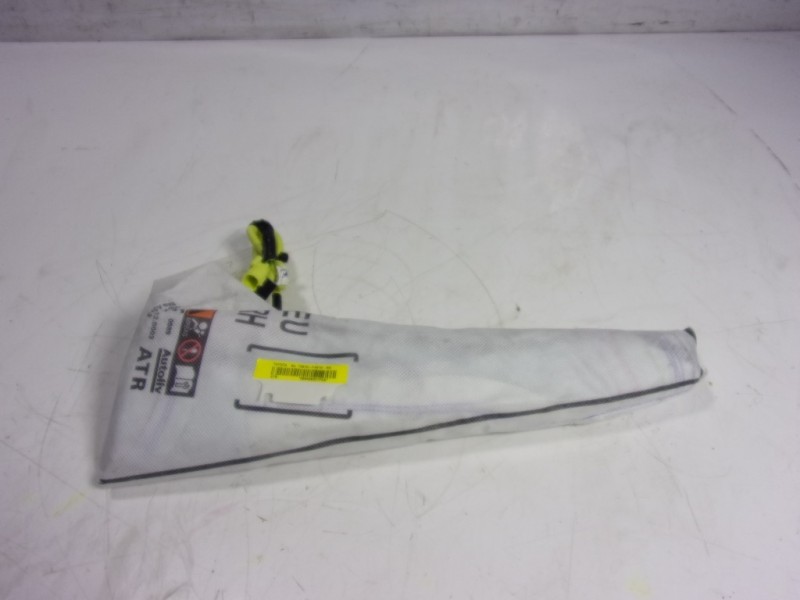 Recambio de airbag lateral delantero derecho para toyota c-hr 132 kw referencia OEM IAM 73910F4010 73910F4010 