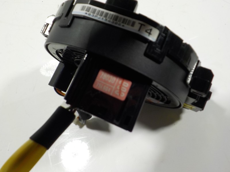 Recambio de anillo airbag para lexus nx 300h 2wd referencia OEM IAM 8430778030 8924512040 