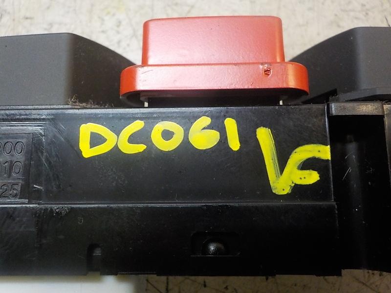 Recambio de warning para kia cee´d emotion referencia OEM IAM 937001H915EQ  